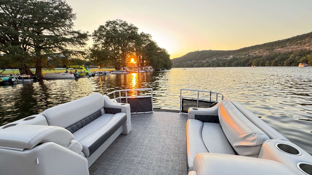 Sunset pontoon boat rental Lake Austin Austin Texas BOATX